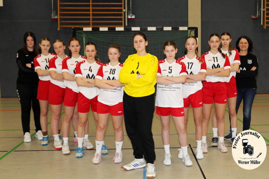 2024-01-20Handball Ostsacvhsenliga B- Mdchen Knigswarthaer SV in wei-rot  Foto: Werner Mller