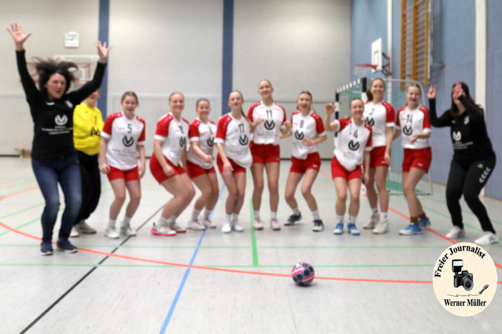 2024-01-20Handball Ostsacvhsenliga B- Mdchen Knigswarthaer SV in wei-rot  Foto: Werner Mller