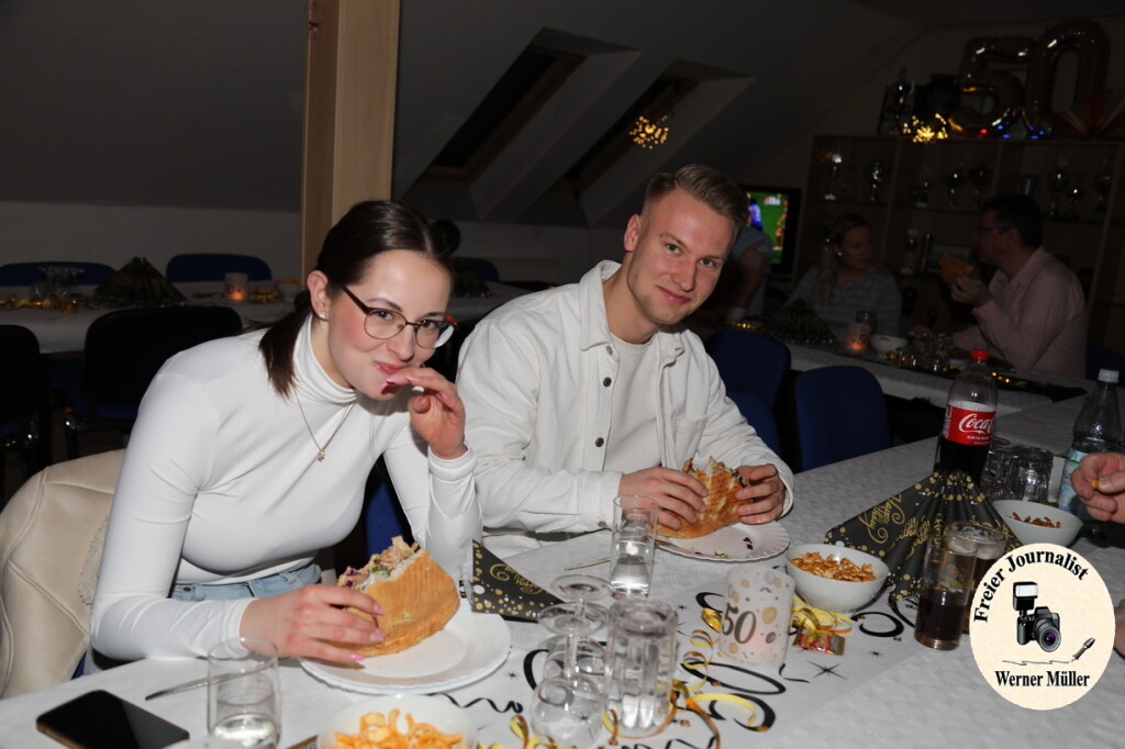 2024-02-24-WM-3640df1443feb0c2de0.jpeg