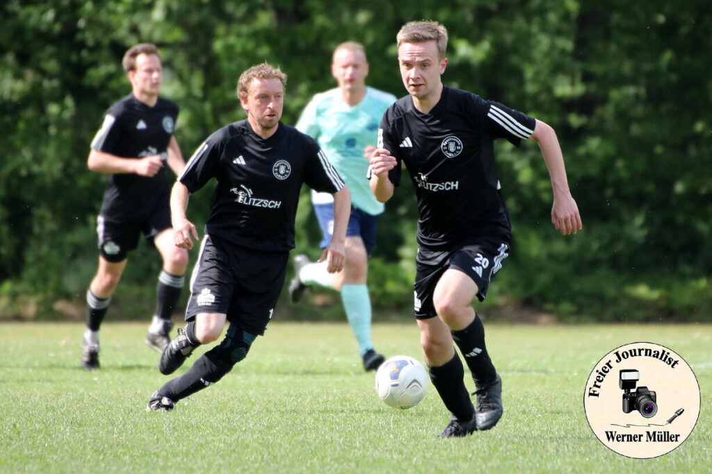 2024-05-11SpVgg Lohsa Weikollm in hellblau-SV  Zeiig in schwarz4:0 (0:0)Foto: Werner Mller