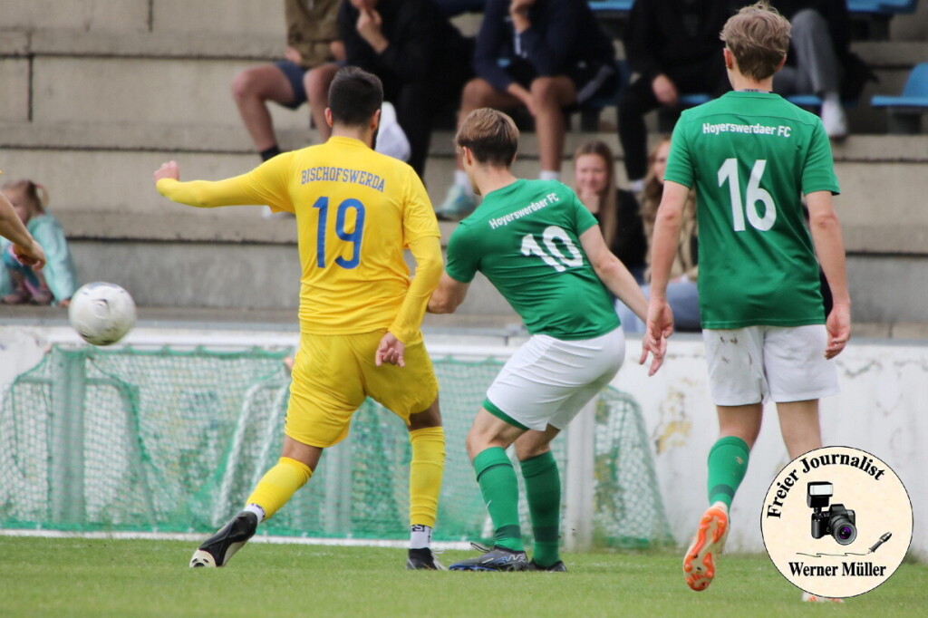 2024-05-18 Pokal Halbfinale Hoyerswerdaer FC 2 in grn -Bischofswerdaer FV 2 in gelb1:5 (1:1) Foto Werner Mller