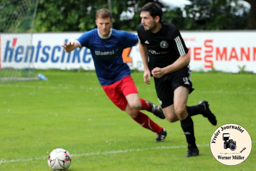 2024-06-01 Mit einem 5:0 Sieg verabschiedet sich der SV Radibor aus der Kreisoberliga  SV 1922 Radibor in blau:SV Zeiig 1993 in schwarz 5:0 (2:0)Foto: Werner Mller