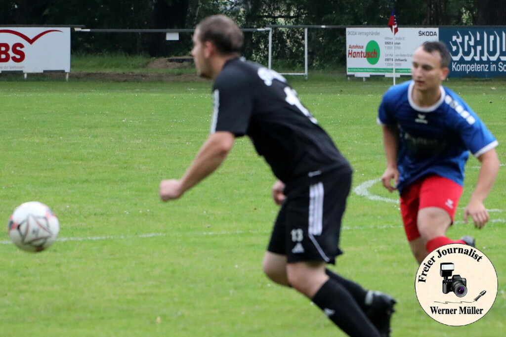 2024-06-01 Mit einem 5:0 Sieg verabschiedet sich der SV Radibor aus der Kreisoberliga  SV 1922 Radibor in blau:SV Zeiig 1993 in schwarz 5:0 (2:0)Foto: Werner Mller