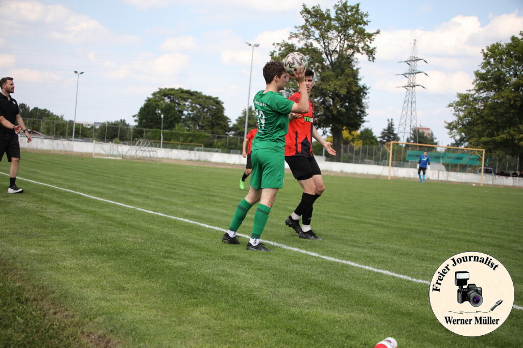 2024-06-08-WM-41258e2f37dd80de0f8.jpg