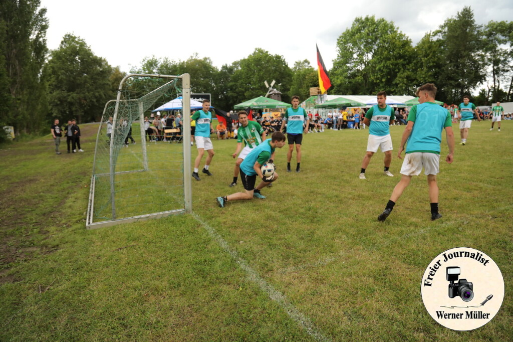 2024-06-15-WM-1106e49aee70c67007e.jpg