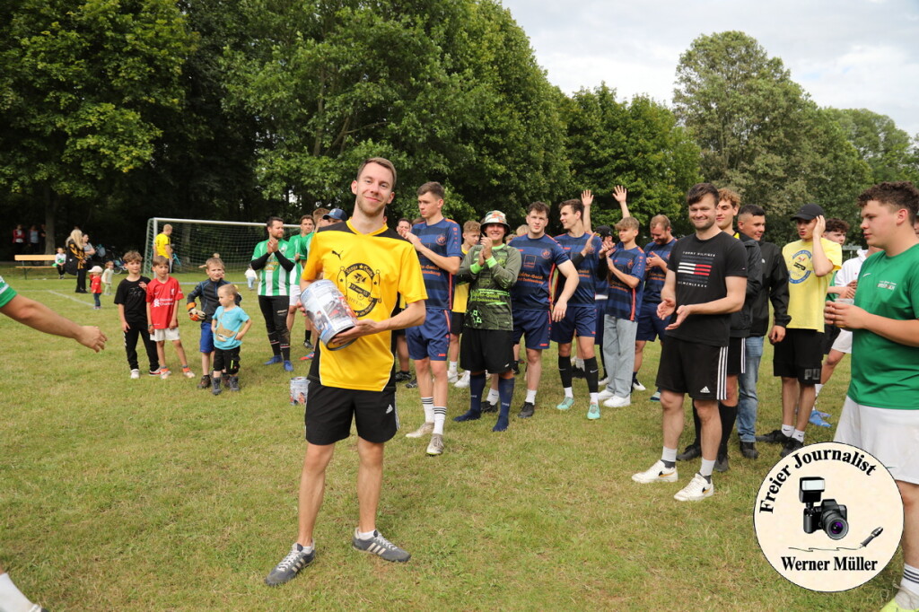 2024-06-15-WM-335e0b808c51c416b60.jpg