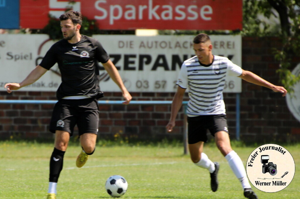 2024-07-13 DJK Wittichenau in weii-FV Eintracht Niesky II in schwarz 5:1 (2:1) vFoto: Werner Mller