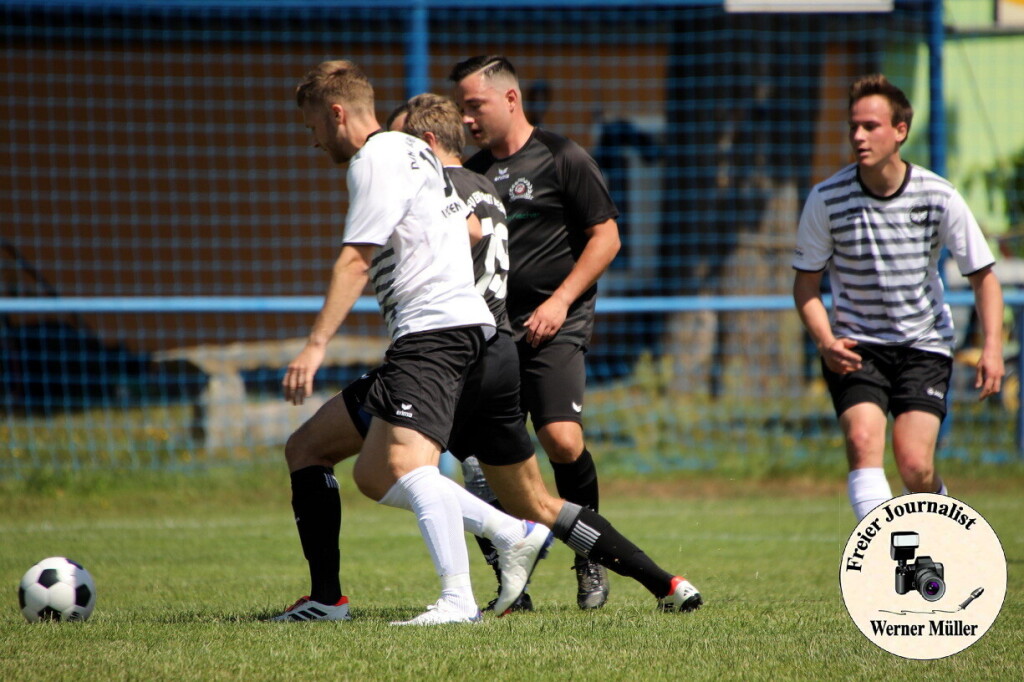 2024-07-13 DJK Wittichenau in weii-FV Eintracht Niesky II in schwarz 5:1 (2:1) vFoto: Werner Mller