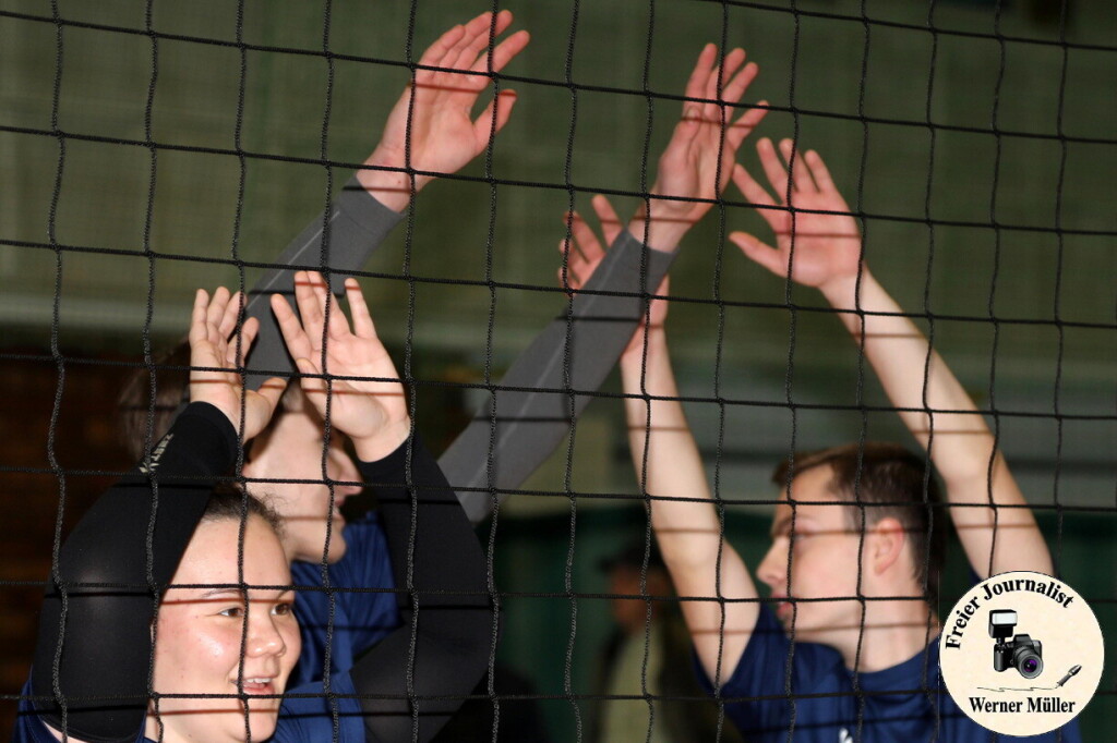 2024-12-15 Turnier 50 Jahre Volleyball beim SC Hoyerswerdamit 12 MannschafrenFoto: Werner Mller