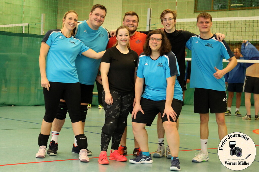 2024-12-15 Turnier 50 Jahre Volleyball beim SC Hoyerswerdamit 12 MannschafrenFoto: Werner Mller