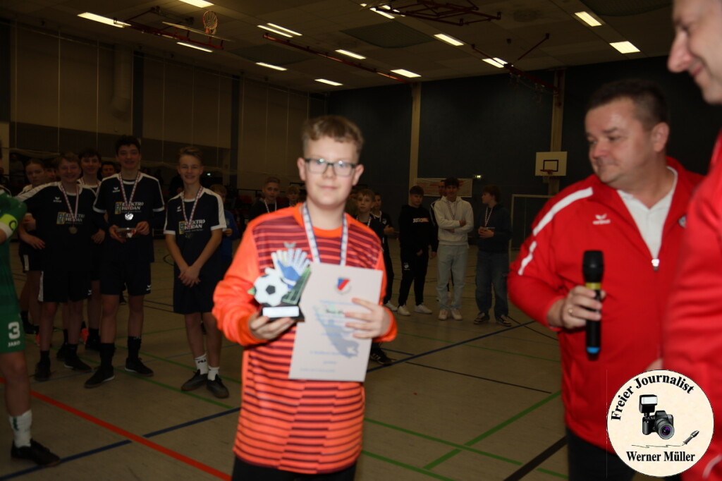 2025-02-01-WM-296577edf406f662ab6.jpg