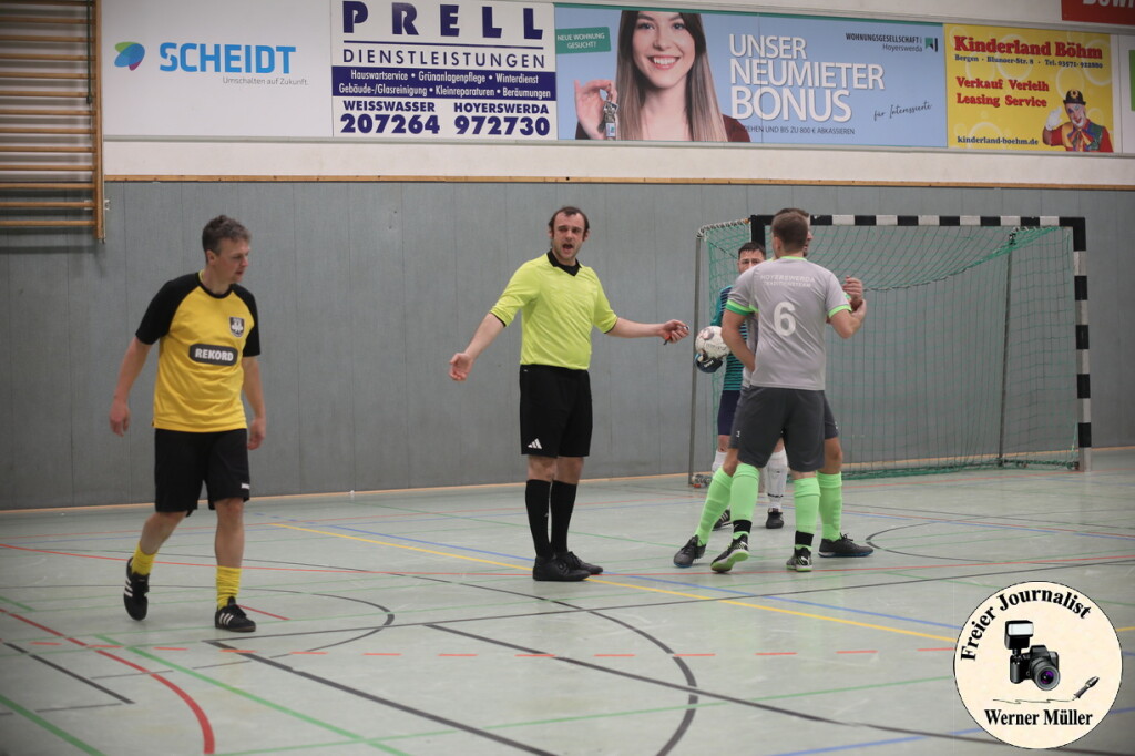 2025-02-02-WM-09499ba9ecf947d30bb.jpg