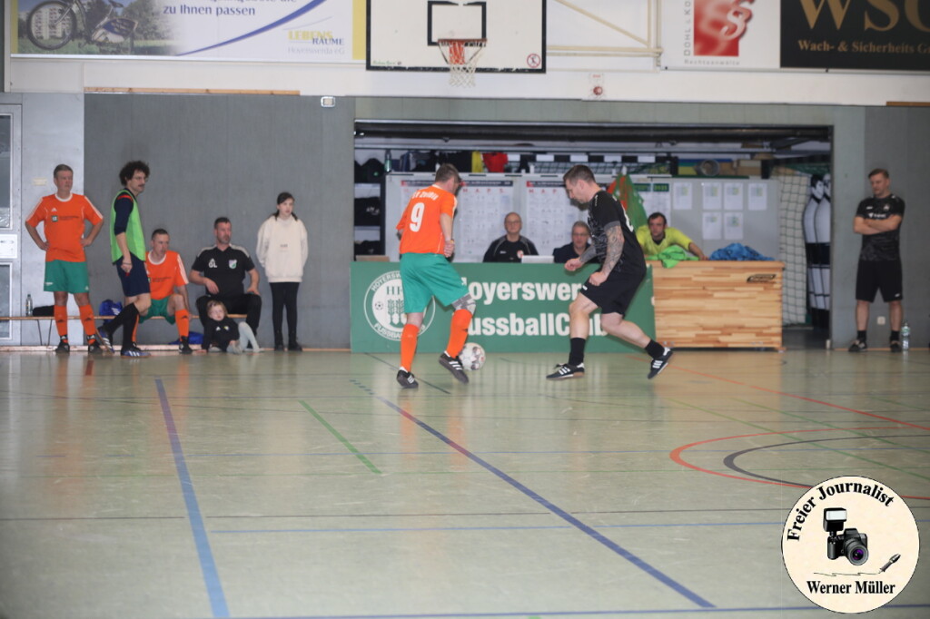 2025-02-02-WM-2412130644aff8cff20.jpg