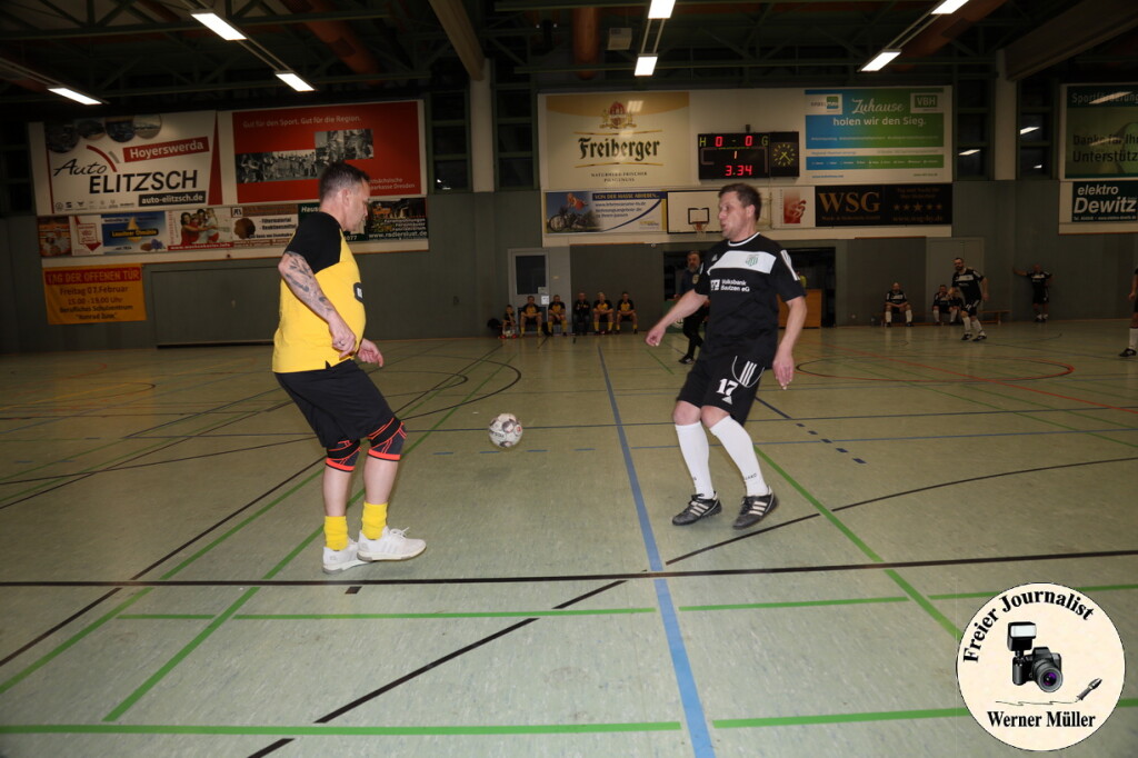 2025-02-02-WM-41835bd59fcab1a93a4.jpg