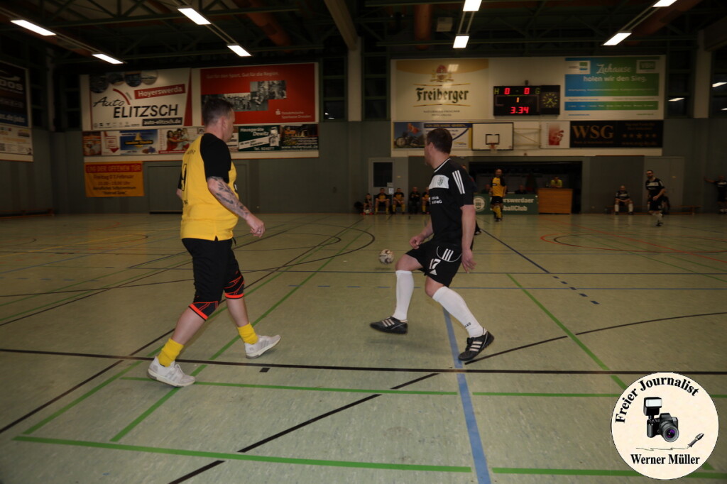 2025-02-02-WM-4195e9a7c7d3cb1efad.jpg