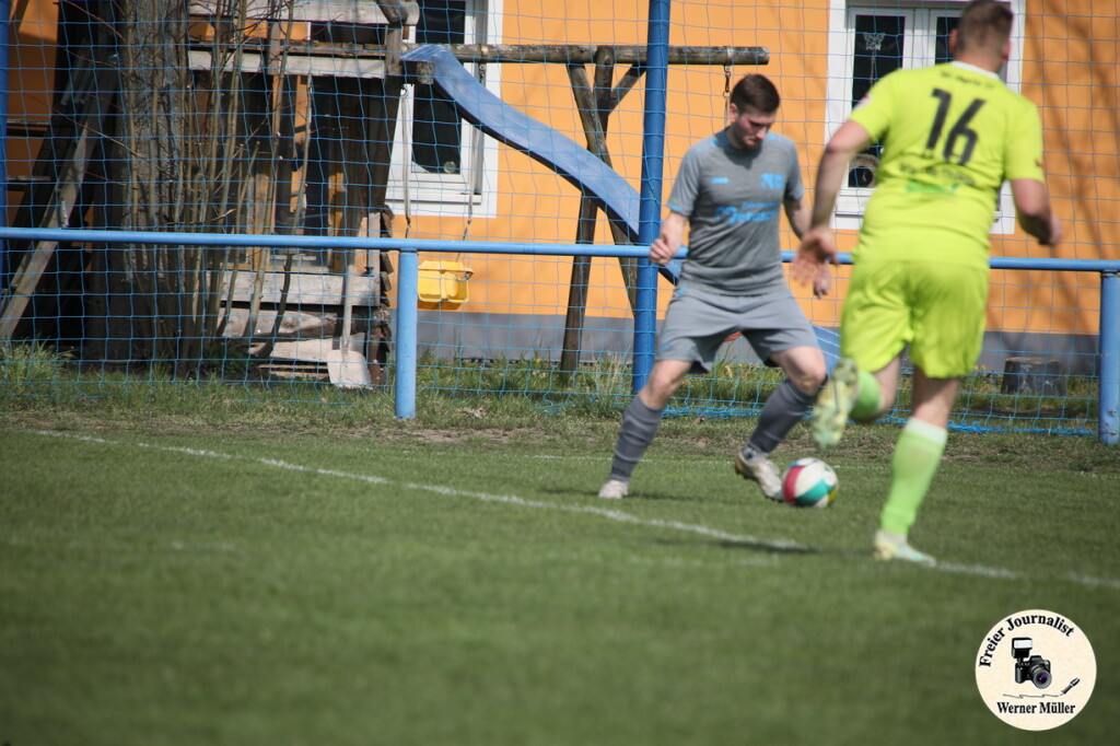 2025-04-12-WM-0619aec2c1dd71a71f0.jpg