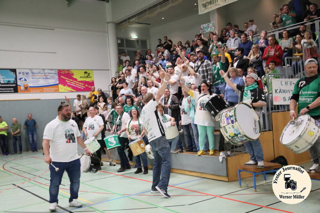 2025-04-12-WM-114630ff255e53f71c8b.jpg
