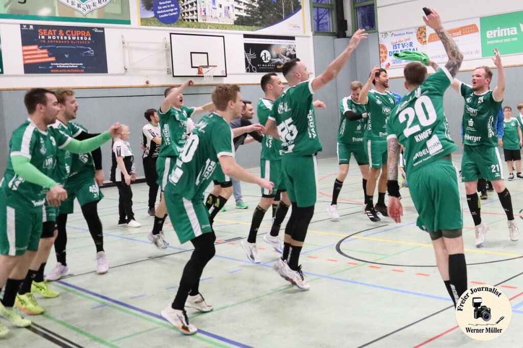 2025-04-12-WM-118296a1ef8e3ffb9f4f.jpg