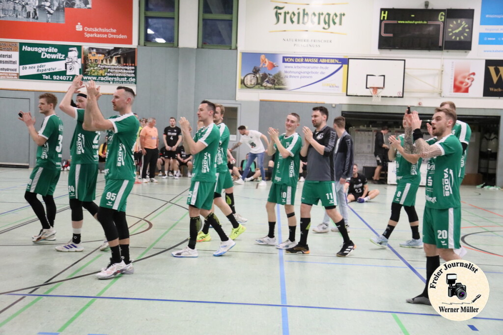 2025-04-12-WM-1251d96777b1b1bb7da8.jpg