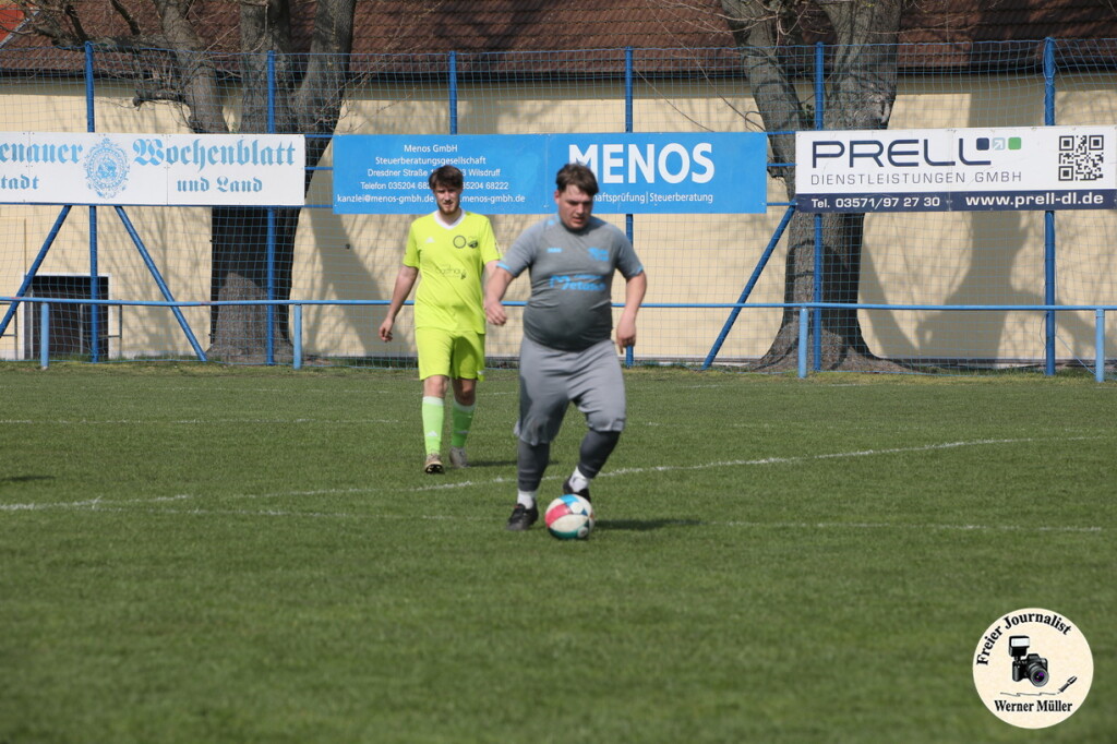 2025-04-12-WM-1547f11596deef4c62f.jpg