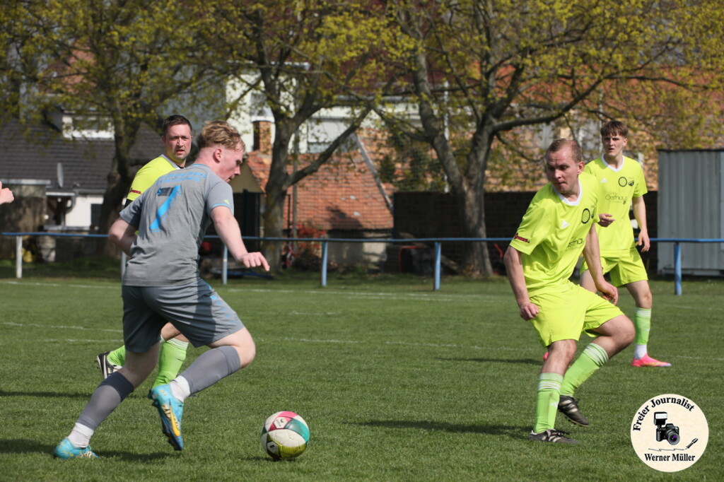 2025-04-12-WM-2105798f3f147af89ab.jpg