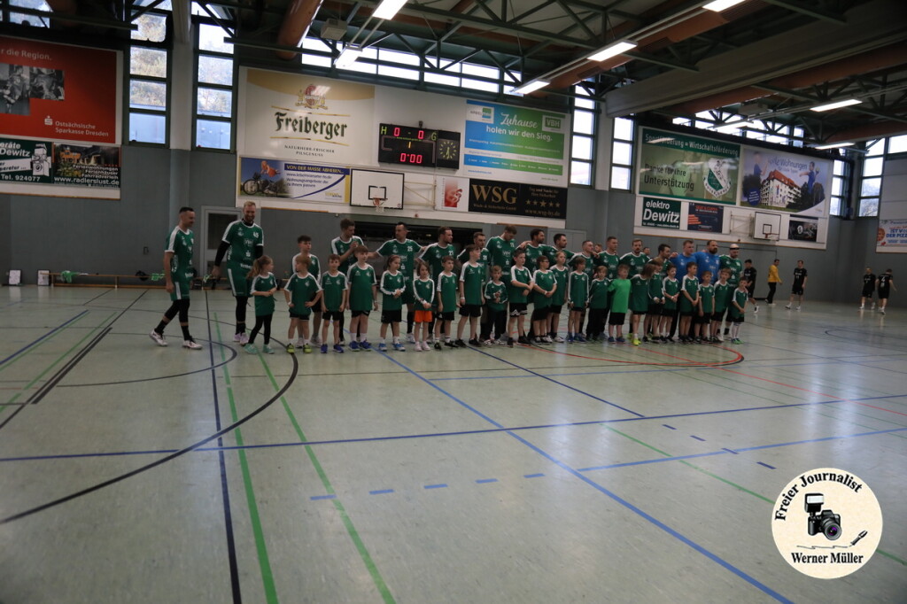 2025-04-12-WM-576a876fb8fb043a483.jpg