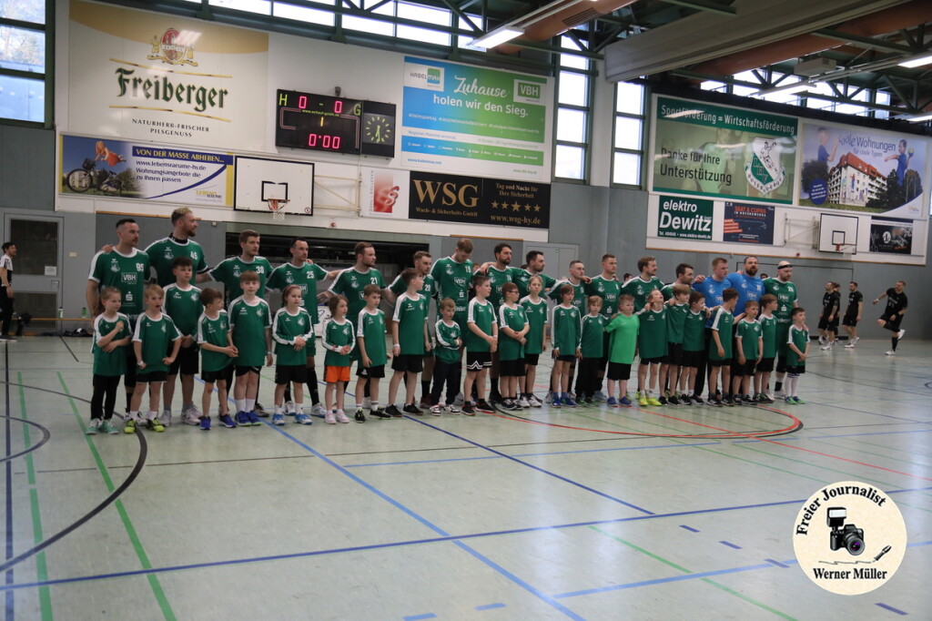 2025-04-12-WM-586f3ff68db8067e837.jpg