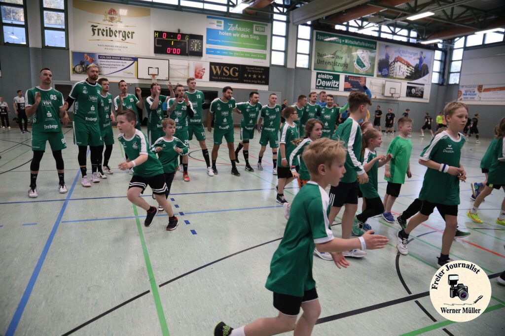 2025-04-12-WM-6069cc509610a33ba3f.jpg