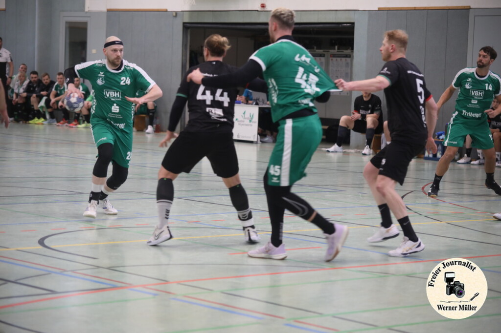 2025-04-12-WM-624652d64f7a5e68fba.jpg