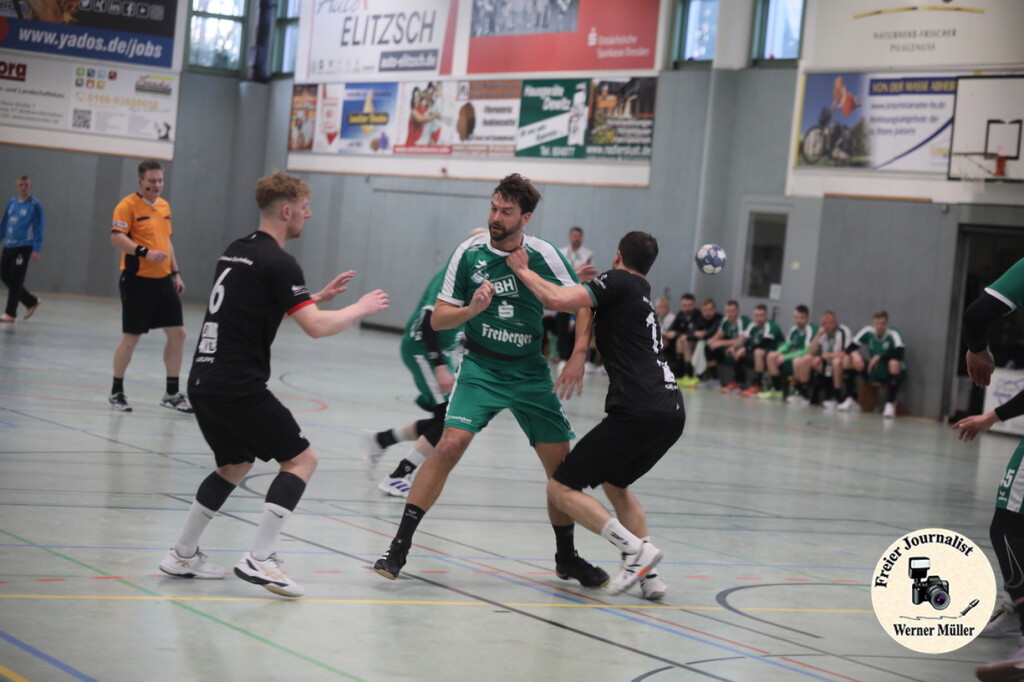 2025-04-12-WM-631e0ecb60f87efbef8.jpg