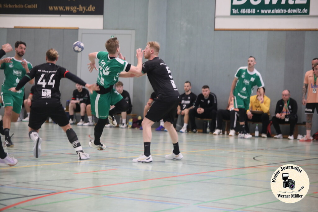 2025-04-12-WM-65937aacdb90b92eecc.jpg