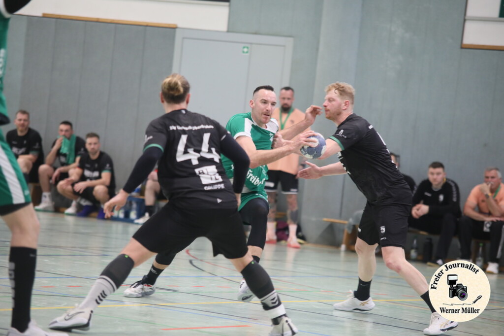 2025-04-12-WM-6668242f9eece2c7ef9.jpg