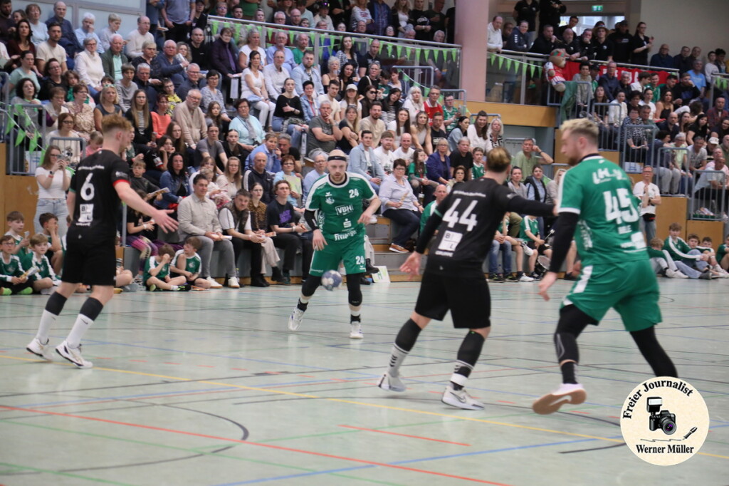 2025-04-12-WM-7018fa4acfde9410662.jpg