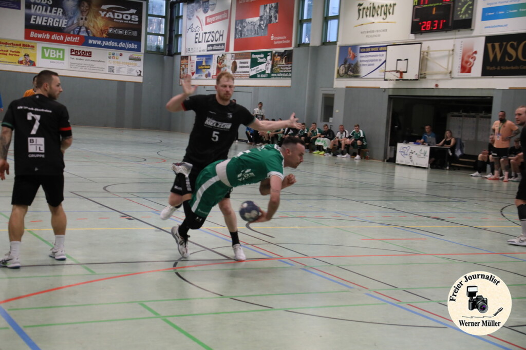 2025-04-12-WM-72910896eb8610c2ab3.jpg