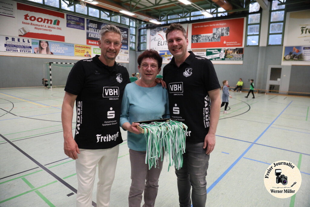 2025-04-12-WM-737a9498d72ecf50db0.jpg