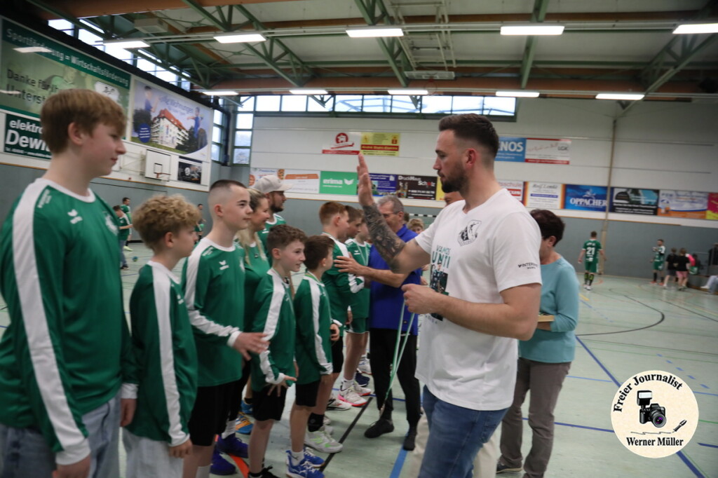 2025-04-12-WM-784f3cbf7702e24fa89.jpg