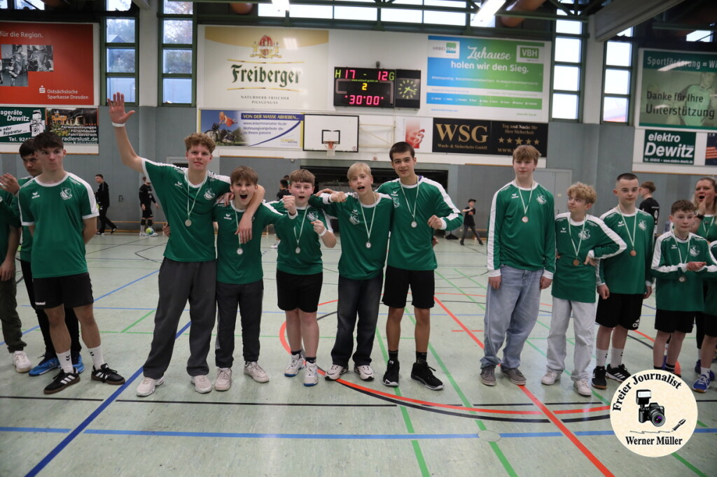 2025-04-12-WM-831fc3239be8aae2324.jpg