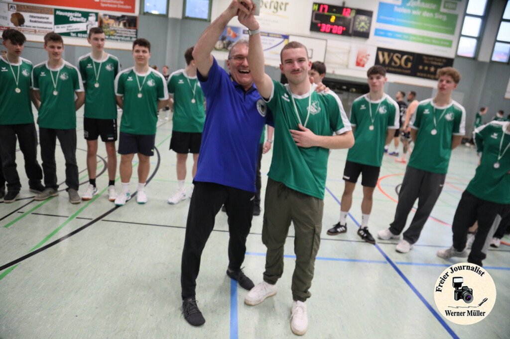 2025-04-12-WM-88636529a59b45fdbe9.jpg