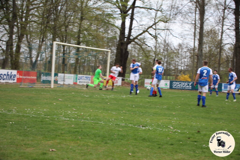 2025-04-13-WM-310208e9c95e3caae69.jpg