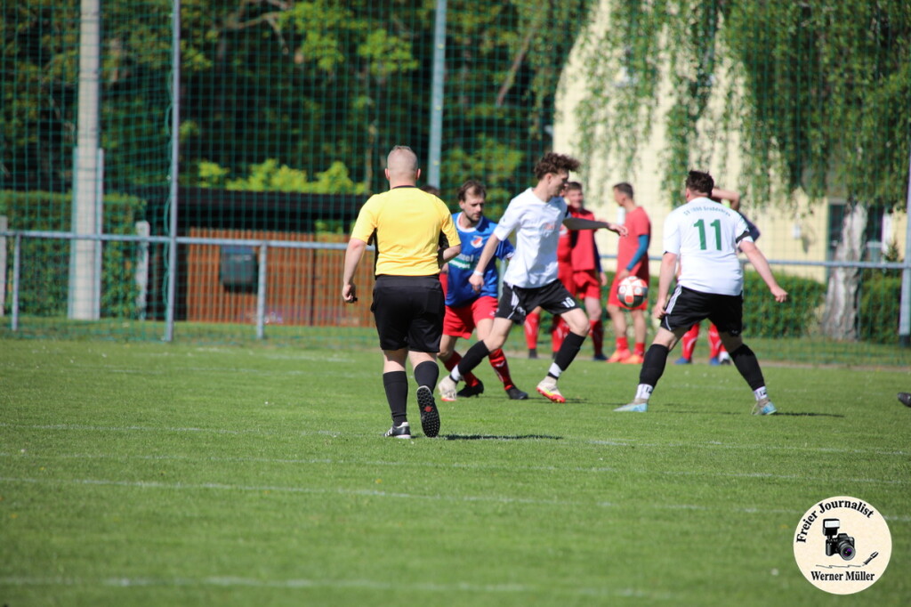 2025-04-25-WM-125d59a1e59926faef6.jpg
