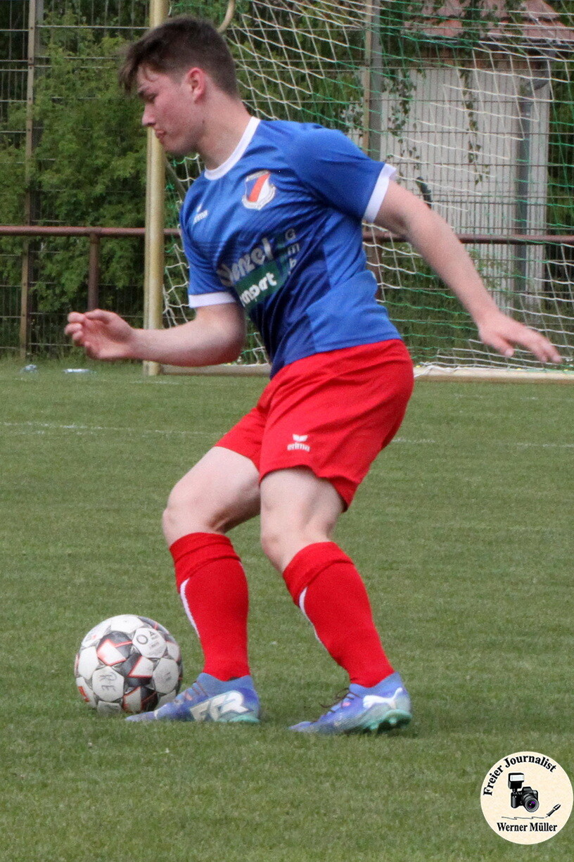 2025-05-10-WM-0990d88f0cd96bbc107.jpg