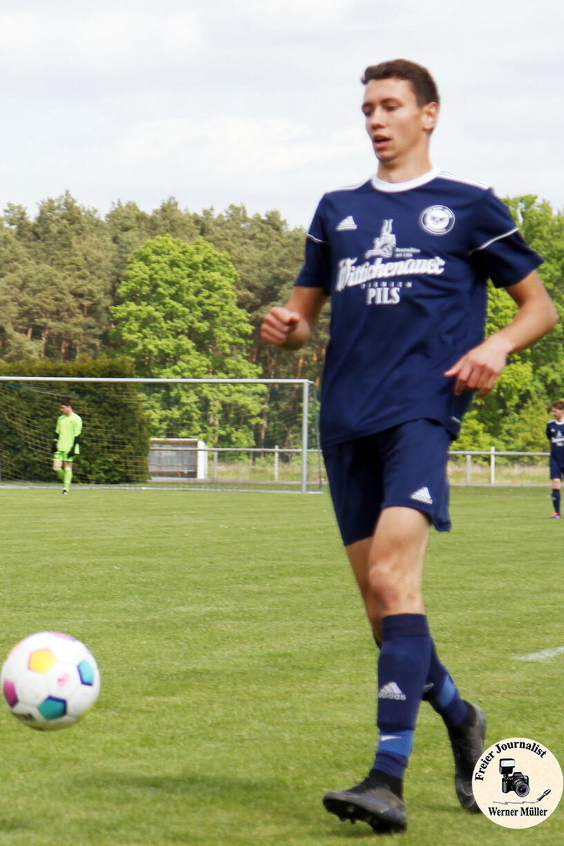 2025-05-11-WM-0224fb39869efeff363.jpg