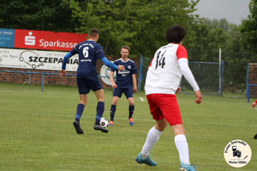 2025-05-17-WM-0951713adfc8fd577a1.jpg