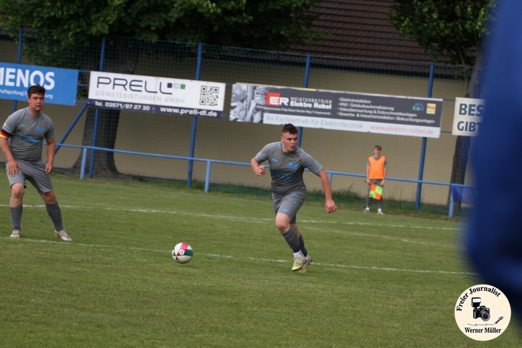 2025-05-17-WM-27434f2bb3a414edafe.jpg