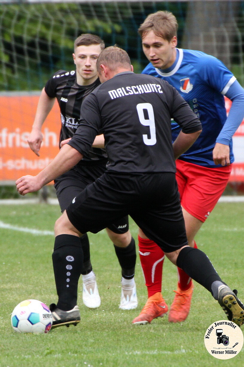 2025-05-18-WM-042dc1bf38cddea7e17.jpg
