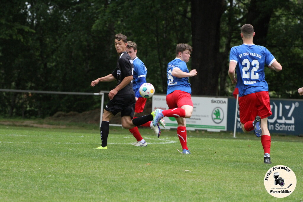 2025-05-18-WM-152febbe4f371685381.jpg
