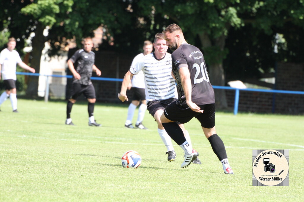 2025-06-14-WM-0326a7db1cbdcd1d3f0.jpg