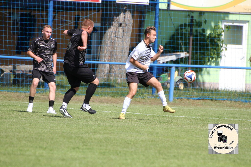 2025-06-14-WM-048dd8367df036f1549.jpg