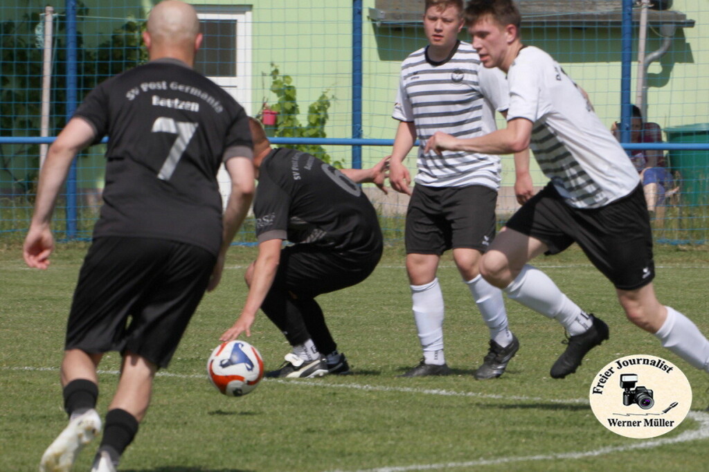 2025-06-14-WM-090d48757f43ccef022.jpg