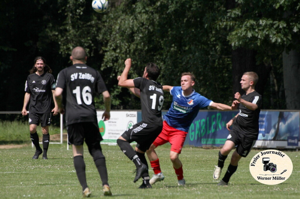 2025-06-15 SV 1922 Radiborin blasu- SV Zeriig iin schwarz3:0 Foto: Werner Mller